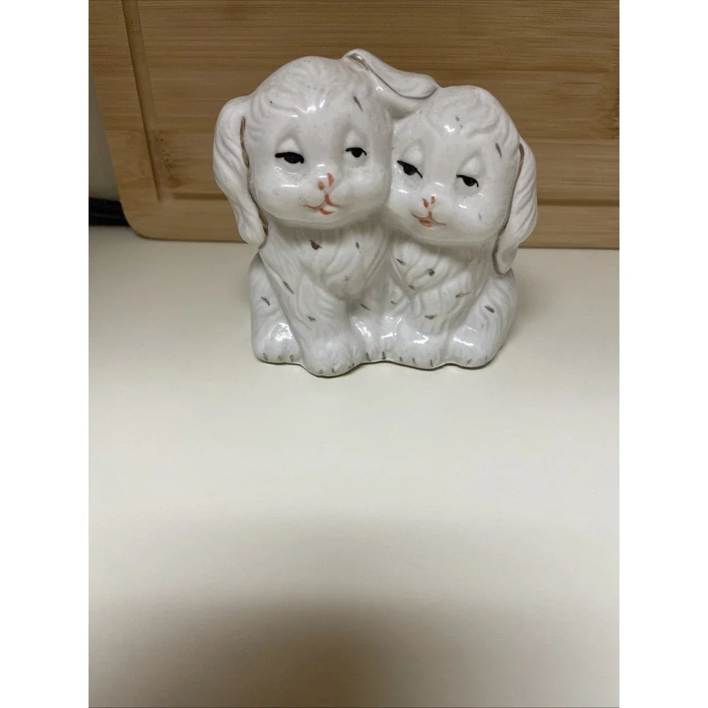 Vintage Puppy Dogs Figurine Porcelain Ceramic White‎ W/Gold Spots China